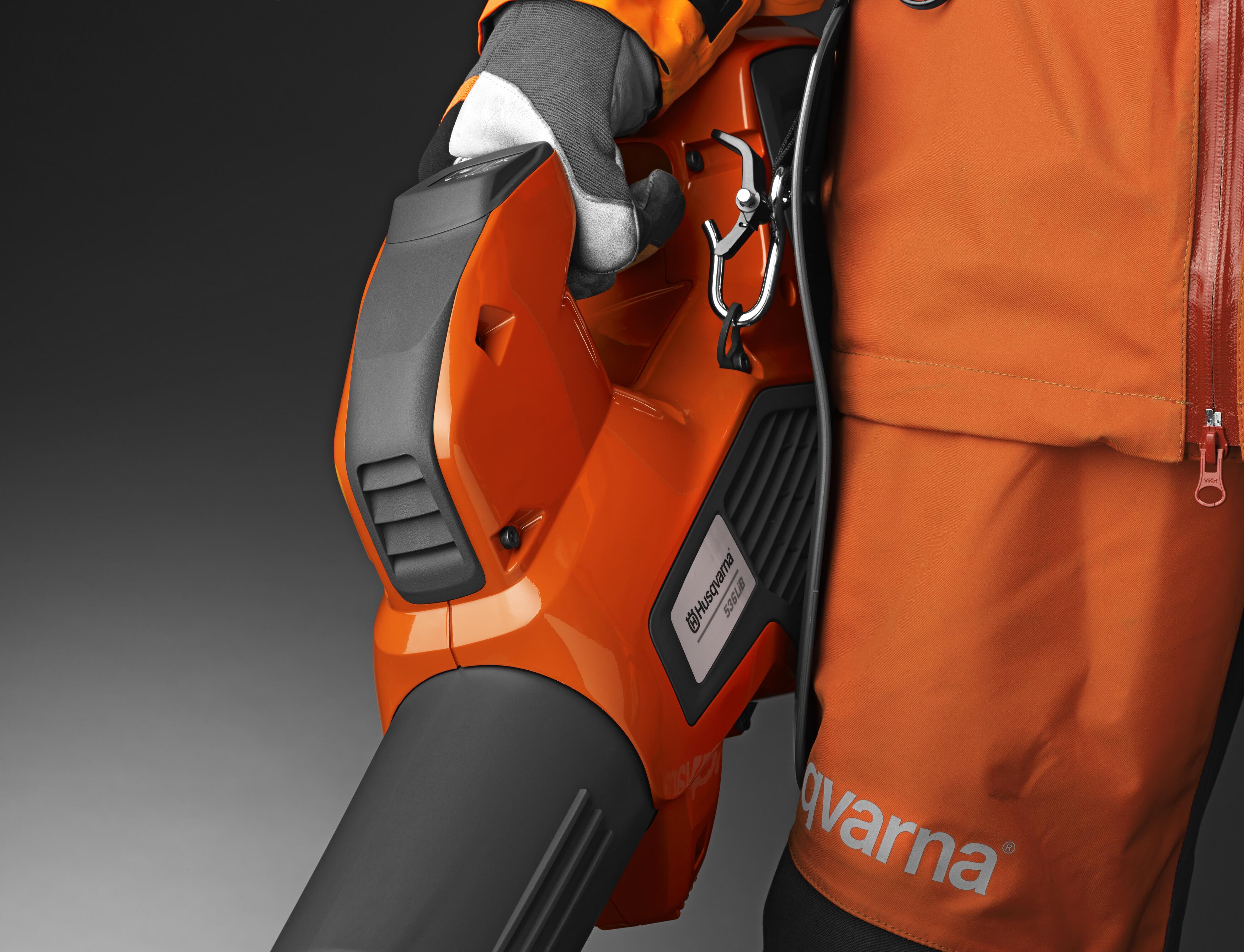 Husqvarna 586 51 42-01 - Öse