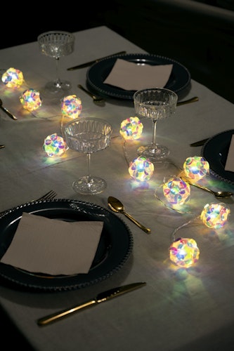 Konstsmide Weihnachtsbeleuchtung Dekolichterkette Kugeln 10 warmweiße LEDs in Kristalloptik, batteriebetrieben