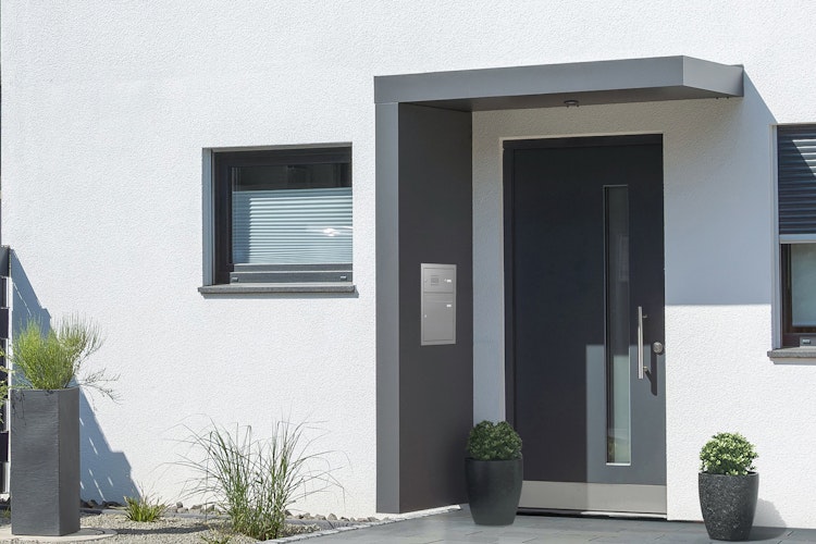 Gutta Rechteckvordach BS Plus 160 inkl. Seitenteil und Briefkasten (neues Modell)