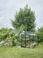 Halls Gewächshaus Burford 610, Schwarz mit 3 mm Sicherheitsglas + integrierten Fundamentrahmen 6,2 qm 3 mm Sicherheitsglas schwarz