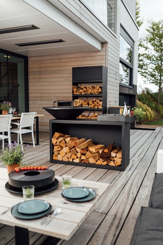 OFYR Plancha Grill Island Black 85 Teakholz