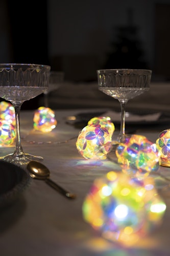 Konstsmide Weihnachtsbeleuchtung Dekolichterkette Kugeln 10 warmweiße LEDs in Kristalloptik, batteriebetrieben