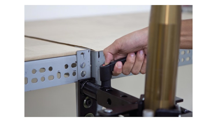 Bikeservice Montagehilfe Spannbereich: 33 – 100mm