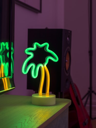 Konstsmide Weihnachtsbeleuchtung  LED Schlauchsilhouette Palme 6h Timer