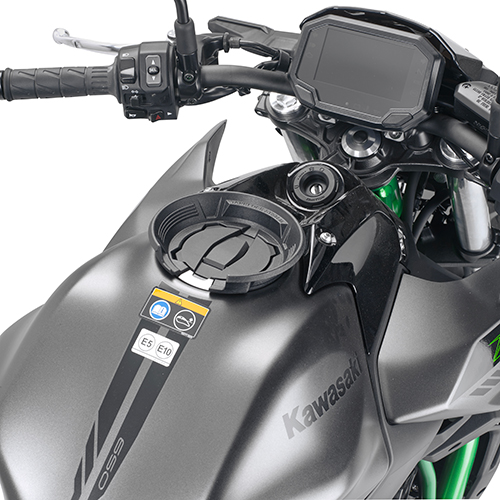 Givi Flansch X Tanklock Tasche Kawa.Z650 20-23