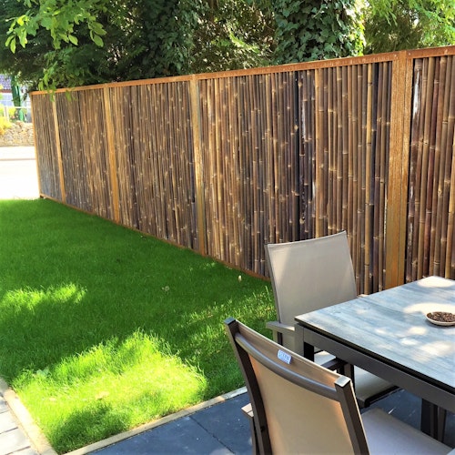 BambusBASIS Modul5 Zaunfeld mit Abschlussprofilen Cortenstahl 