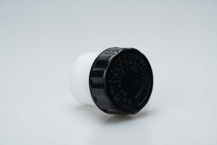 XPEAR Bremsflüssigkeitsbehälter Klein