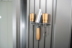 Werkzeughalter für Biohort Gerätehaus Neo (2 Stück) Werkzeughalter für Biohort Gerätehaus Neo (2 Stück)Zubehörbild