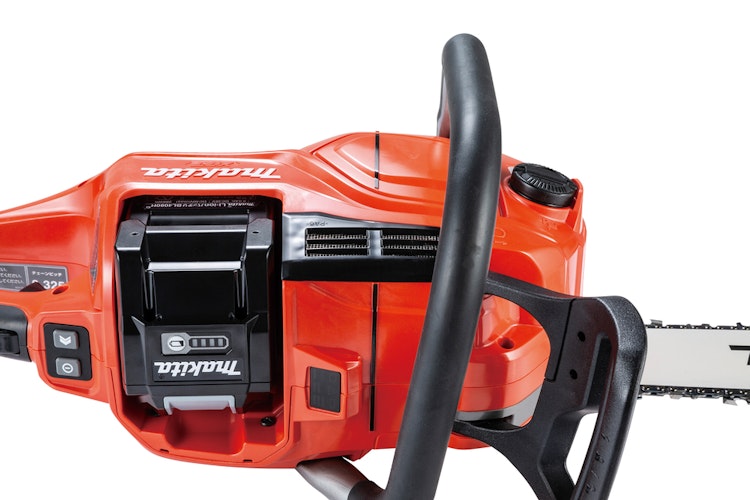 Makita Akku-Kettensäge 40V UC030GZ03