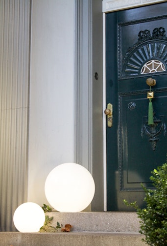 8 seasons design LED-Kugelleuchte Shining Globe (WW), verschiedene Größen und Farben