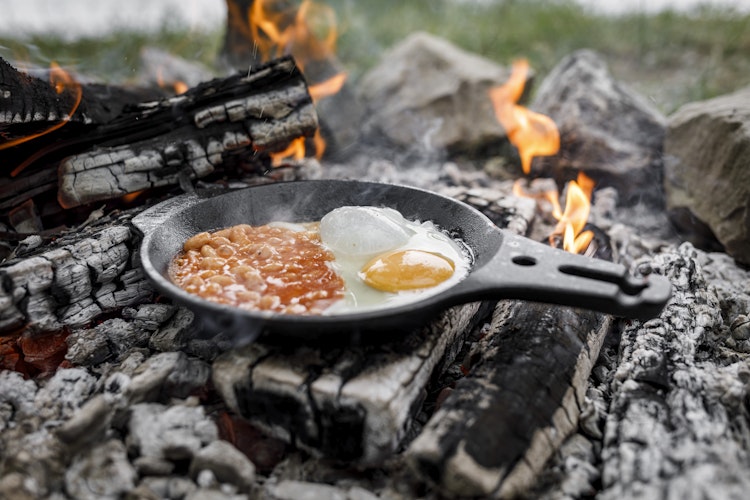 Petromax Lagerfeuerpfanne aus Gusseisen