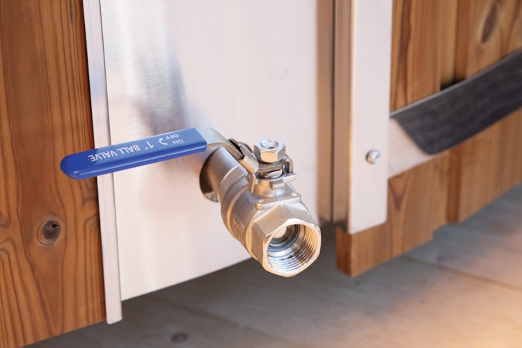 Wolff Finnhaus Badebottich Hot Tub Typ 1 Ø 200 cm mit Acrylwanne