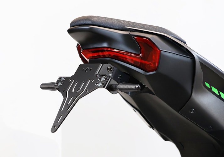 PROTECH V-SHAPE Kennzeichenhalter  Alu & Stahl Schwarz für KAWASAKI Z900, Z900 (70 kW)