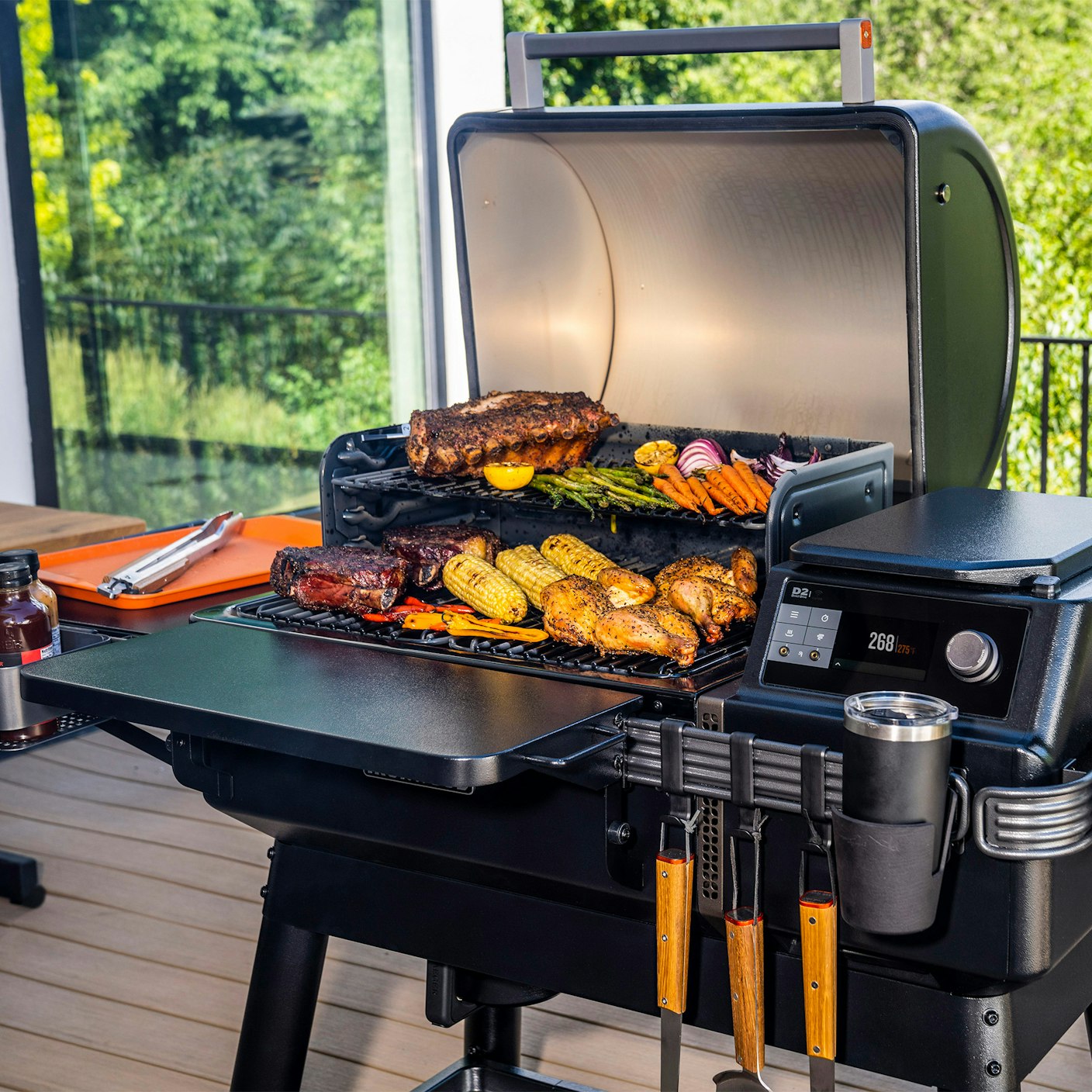 trae_TFB61RLG_Ironwood_Lifestyle_Close_019_1