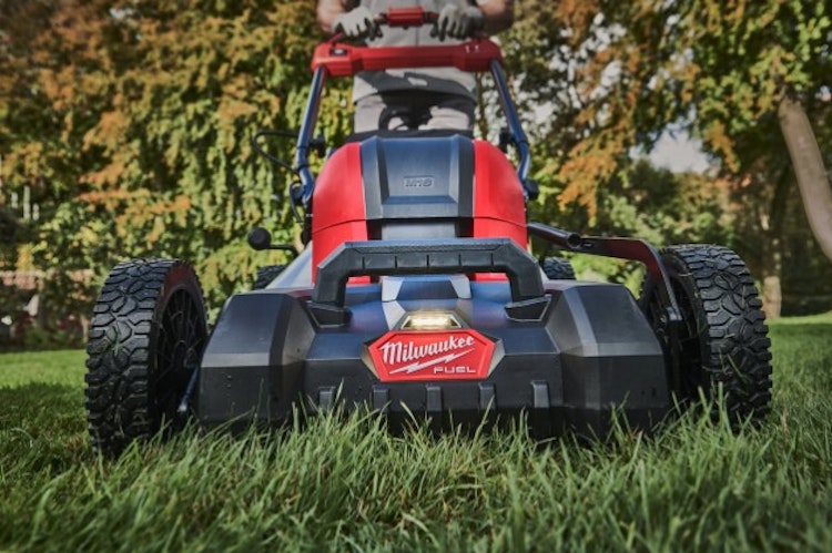 Milwaukee M18F2LM46-802 M18 FUEL™ Akku-Rasenmäher 4933499215