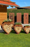 Badeko Herz-Holzregal in Edelrostoptik - 95 cm hoch