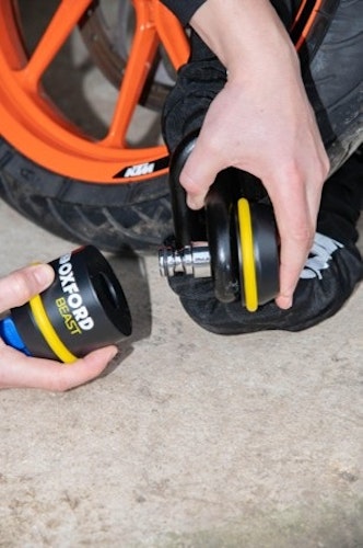 OXFORD Beast Schloss [H x B] 124 x 87 mm