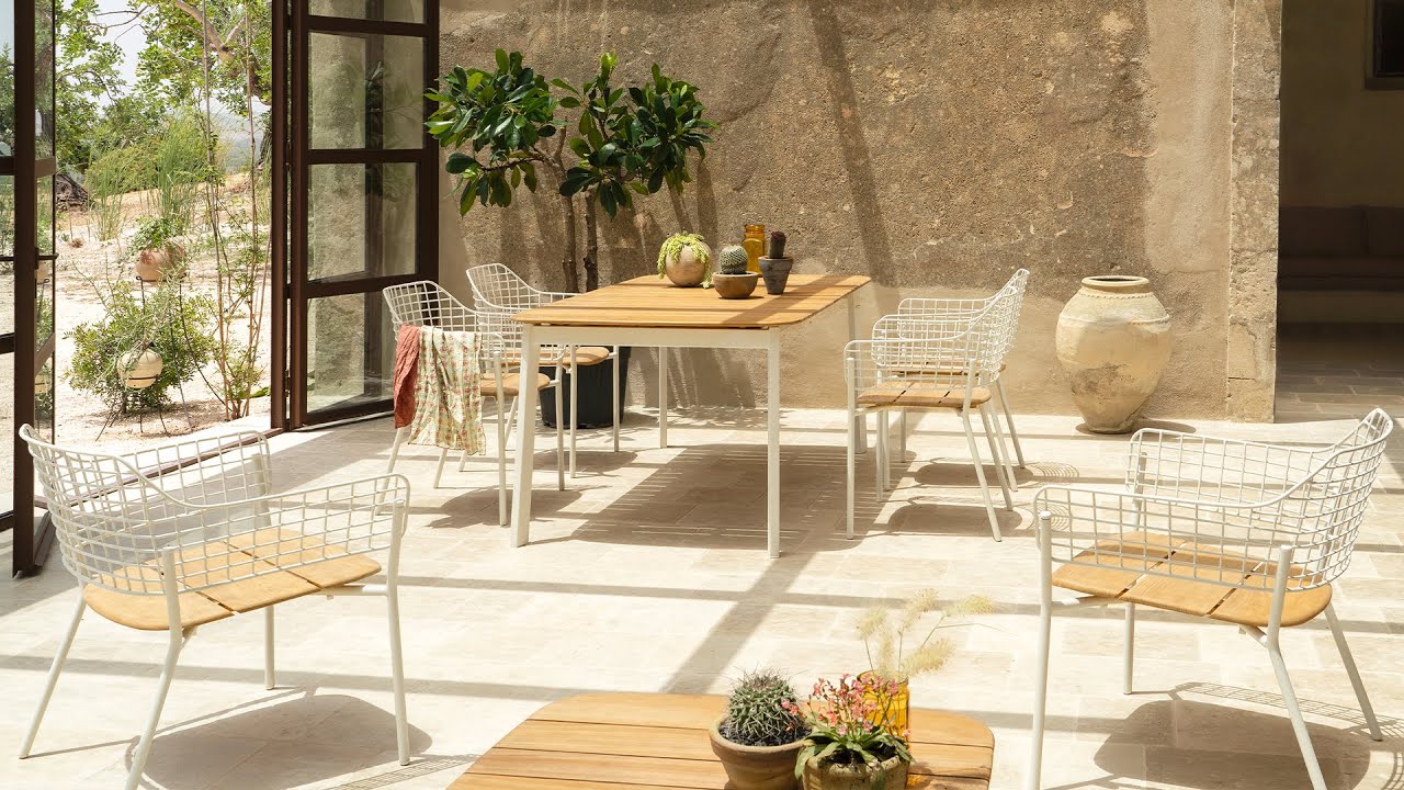 EMU Armlehnstuhl LYZE, Aluminium Weiß / Edelstahl Taupe - Abverkauf