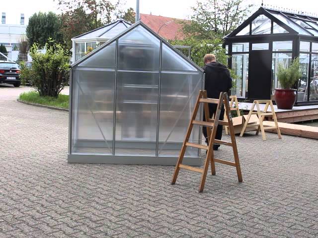 Vitavia Gewächshaus Eris 6200 inkl. 1 Dachfenster, Regenrinnen, Stahlfundamentrahmen - 6,2 m²