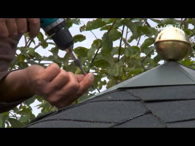 Wolff Finnhaus Dachhaube 8-eckig in schwarz mit Messingkugel